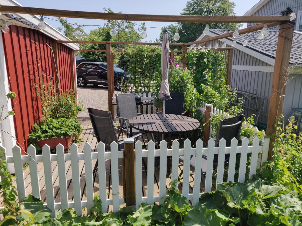 Lillstugan - Centralt Och Havsnaera I Lugnt Villomrade Falkenberg Zewnętrze zdjęcie